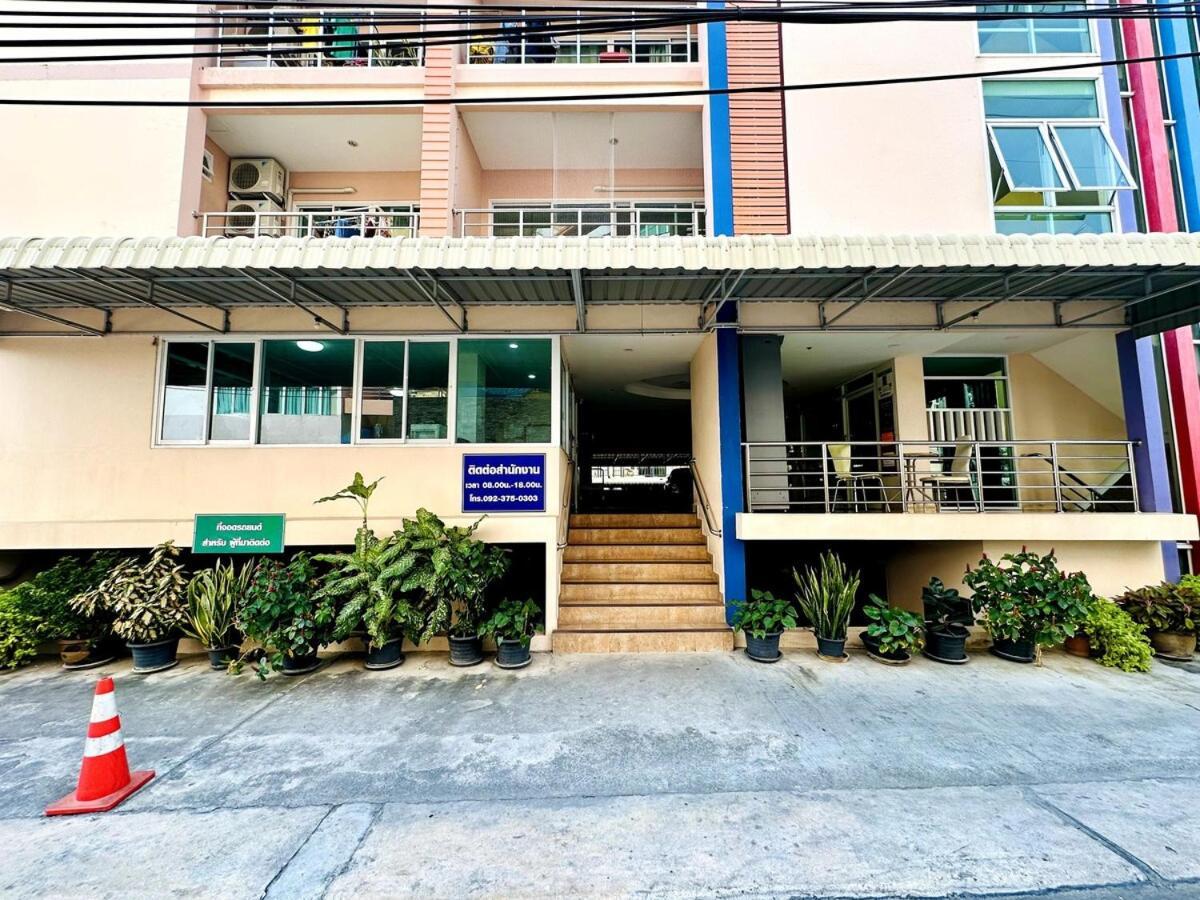 Aparthotel Wisdom Burg Bangsaen, Pool, Gym Ban Rong Khoei Esterno foto