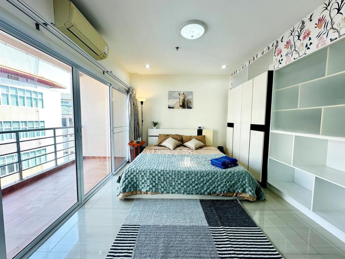 Aparthotel Wisdom Burg Bangsaen, Pool, Gym Ban Rong Khoei Esterno foto