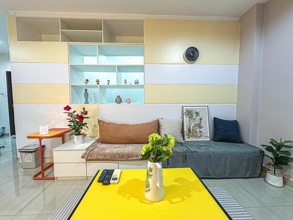 Aparthotel Wisdom Burg Bangsaen, Pool, Gym Ban Rong Khoei Esterno foto
